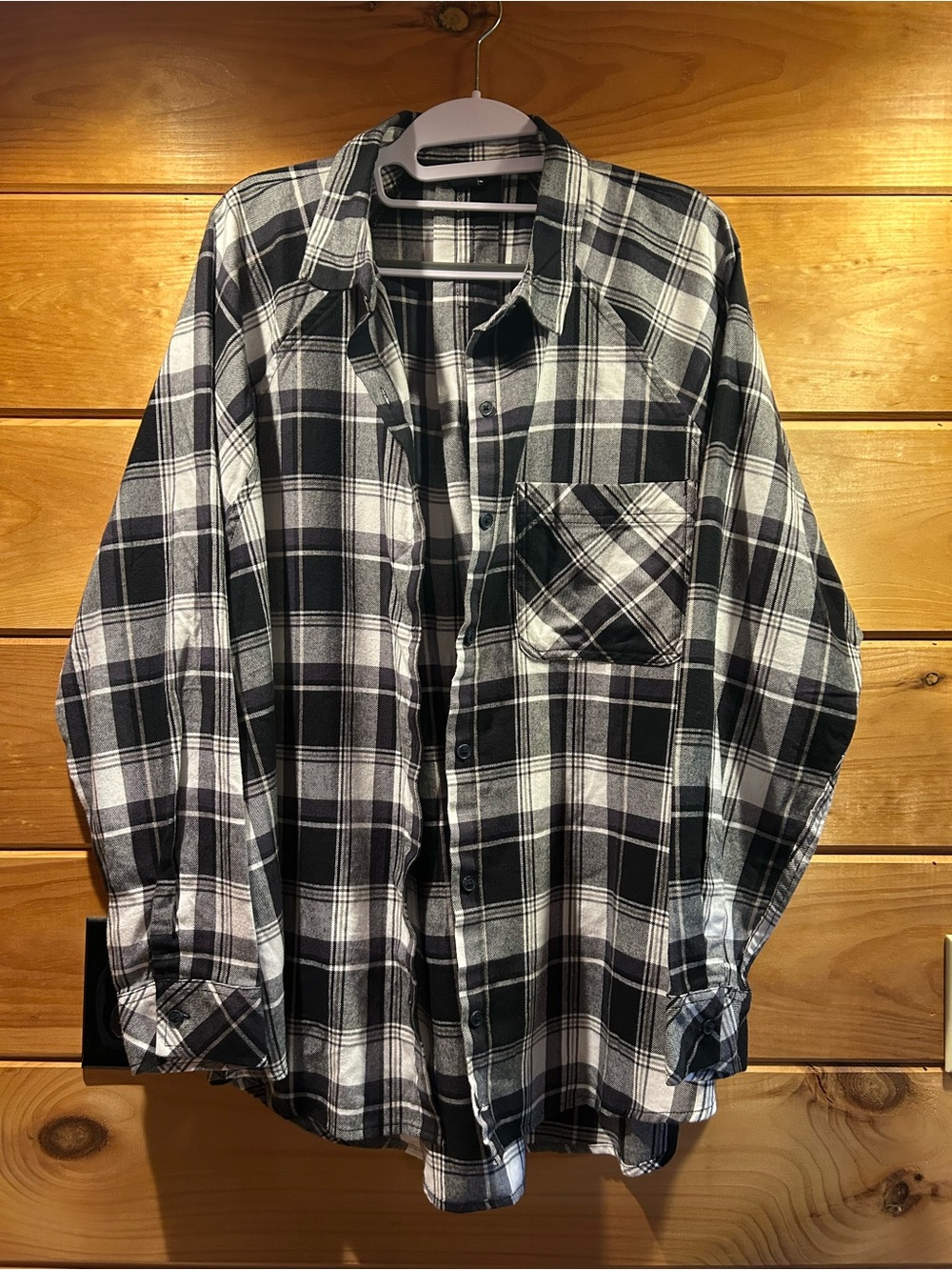 Women’s Eddie Bauer Plaid Button Up NWOT